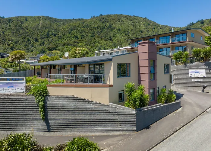 Harbour View Motel