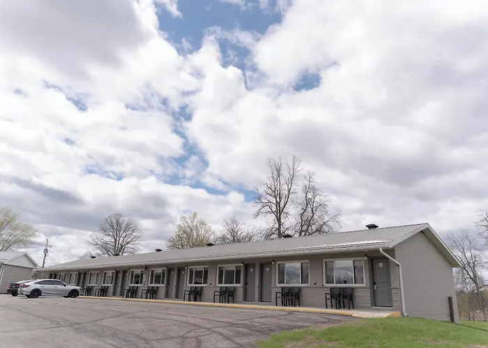 Aquarius Motel