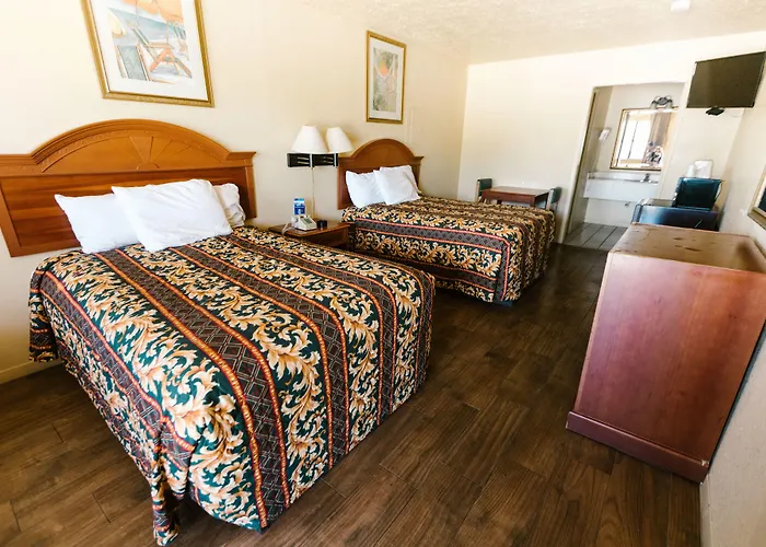 Summer Breeze Motel
