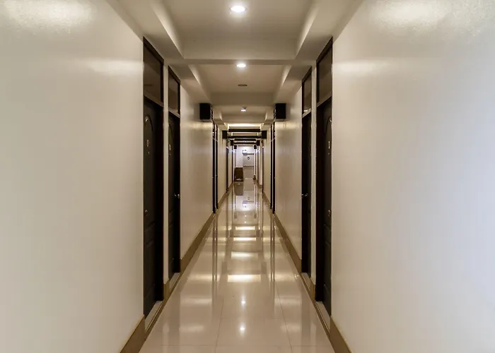 Sakulchai Place