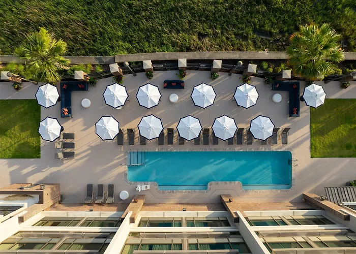 Hilton Garden Inn Charleston Waterfront/Downtown