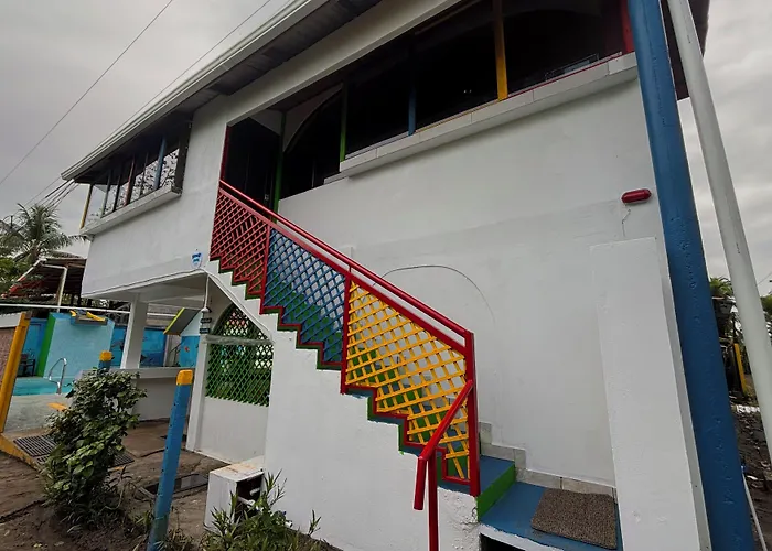 Hotel El Icaco Tortuguero