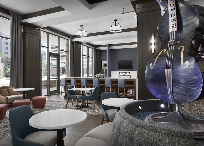 Hampton Inn And Suites Austin University Capitol