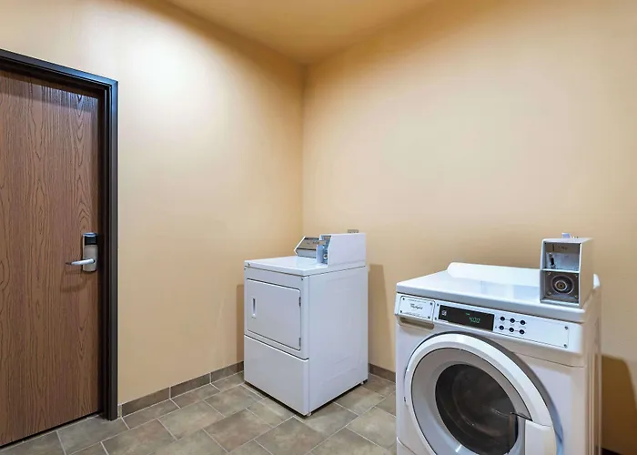 Best Western Plus Goliad Inn & Suites
