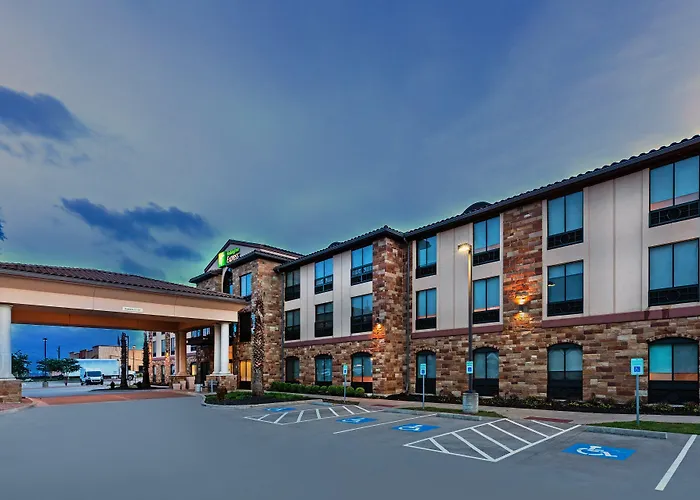Holiday Inn Express & Suites Austin Nw - Lakeway By Ihg