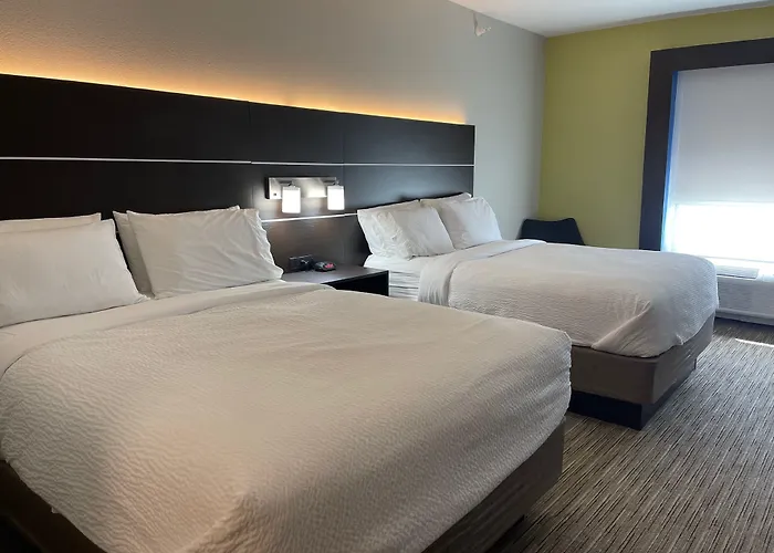 Junction City Inn & Suites