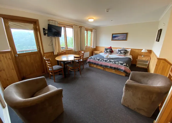 Candlelight Lodge
