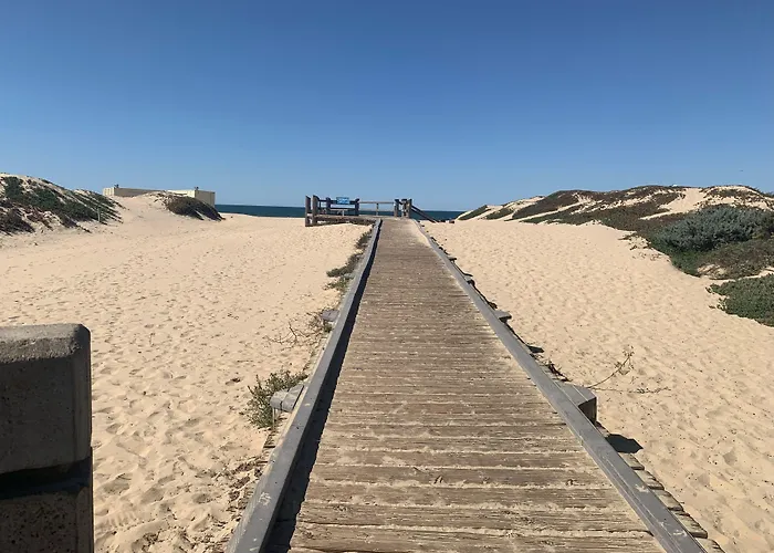 Dune Surfer Inn