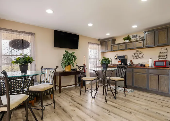 Americas Best Value Inn Refugio