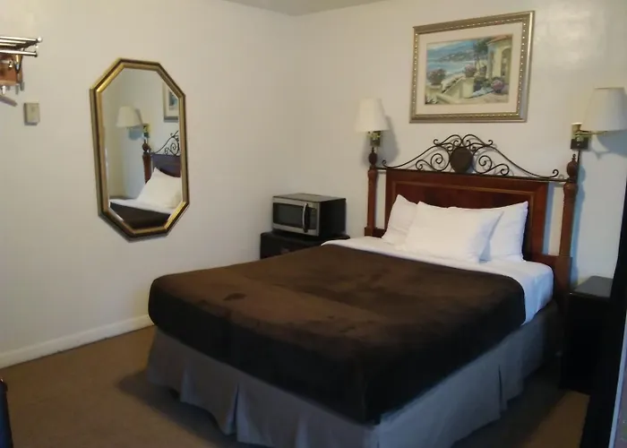 Bay Bridge Motel