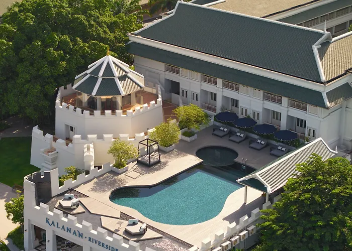 Kalanan Riverside Resort