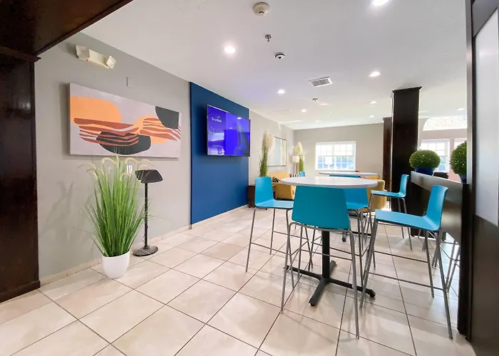 Microtel Inn & Suites By Wyndham Columbia