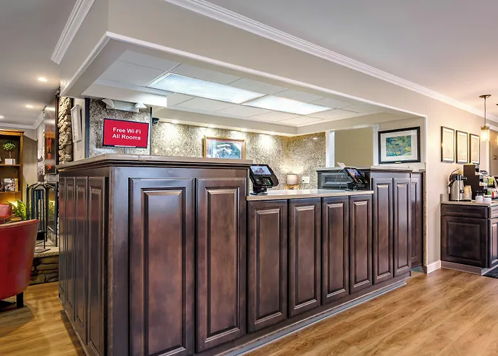 Red Roof Inn And Suites Herkimer