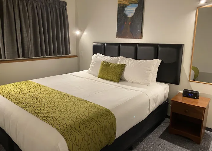 Townsman Motor Lodge