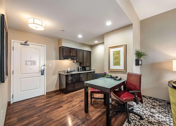 Homewood Suites By Hilton Oxnard/Camarillo