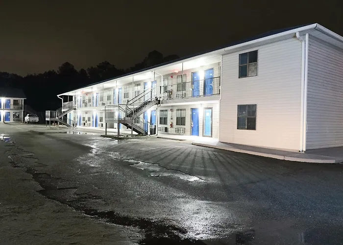 Royal Inn Cochran
