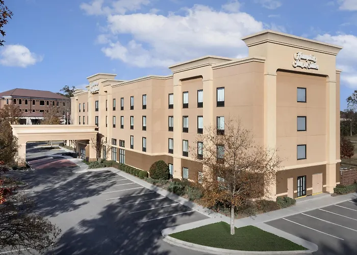 Hampton Inn & Suites Laurel