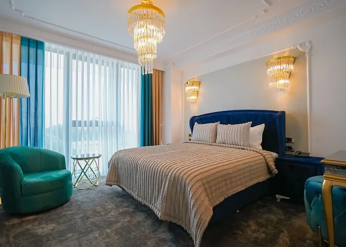 W Regal Boutique Hotel&Spa