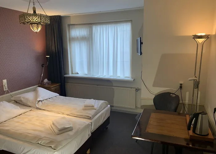 Amadeus Hotel