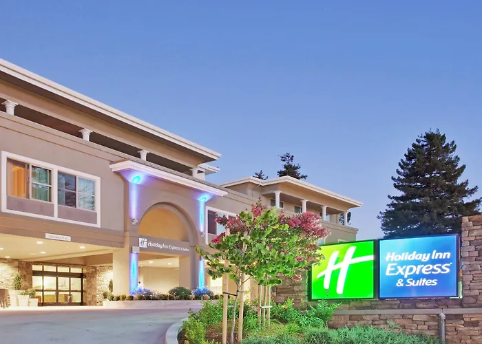 Holiday Inn Express Hotel & Suites Santa Cruz By Ihg