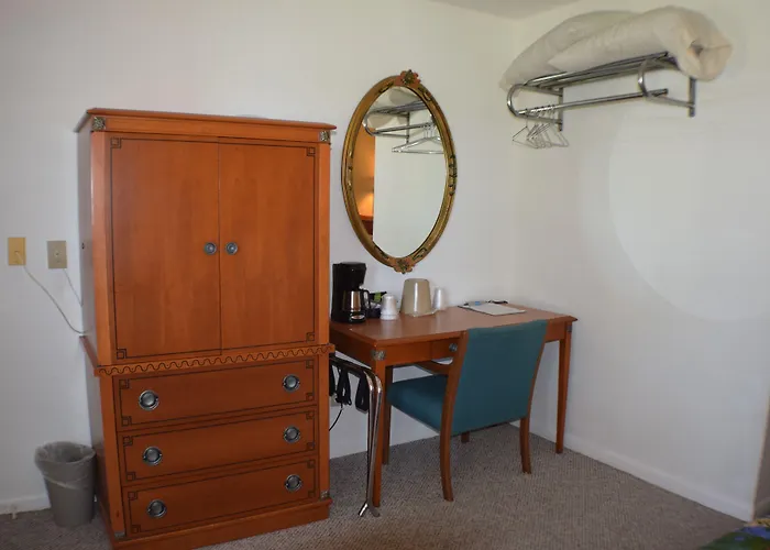 Best Budget Inn
