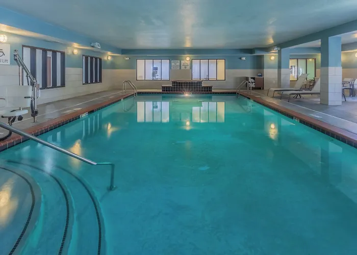 Holiday Inn Express Indianapolis - Southeast By Ihg