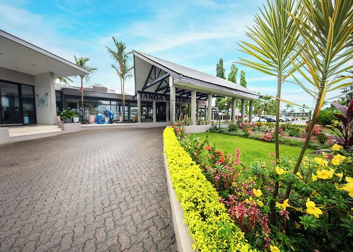 Tanoa Waterfront Hotel