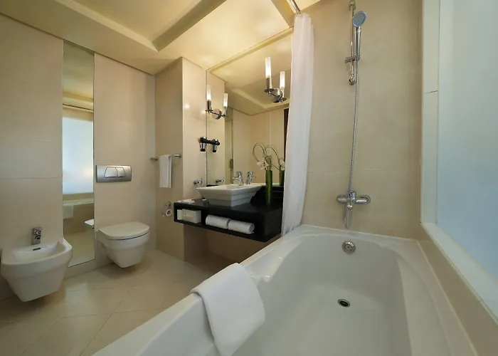 Kingsgate Hotel Abu Dhabi By Millennium
