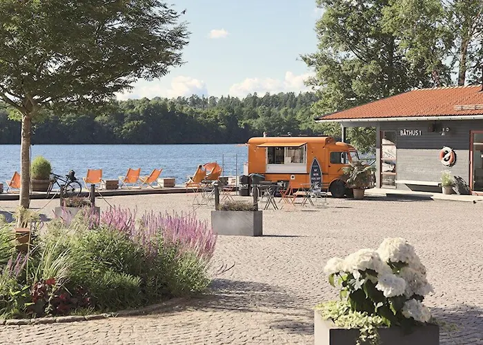 Naeaes Fabriker Hotell & Restaurang