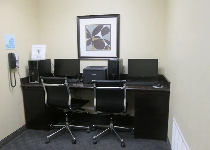 Holiday Inn Express Hotel & Suites Pampa By Ihg