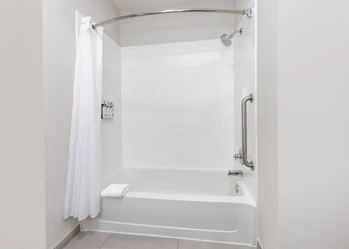 Holiday Inn Express Suites Little Rock West By Ihg