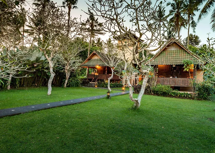 Tanah Merah Art Resort By Agata