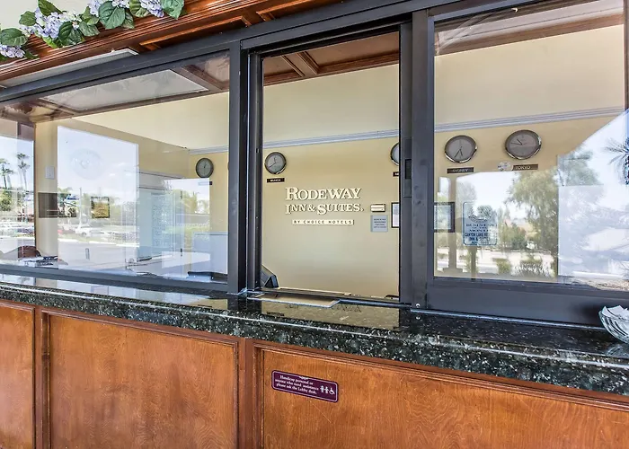 Rodeway Inn & Suites Canyon Lake-Menifee West