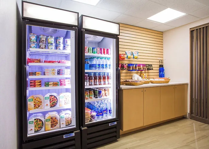 Holiday Inn Express And Suites - Petersburg - Fort Lee By Ihg