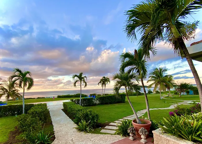 Blue Horizon Boutique Resort (Adults Only)