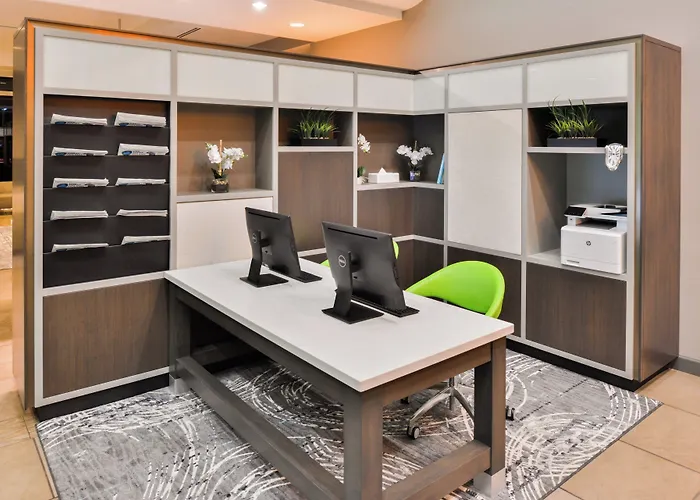 Holiday Inn Kansas City Airport By Ihg