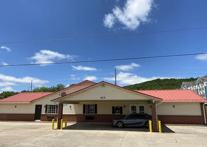 Regency 7 Motel