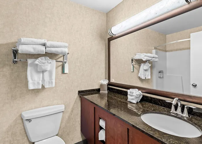 Heartland Inn & Suites, Surestay Collection By Best Western