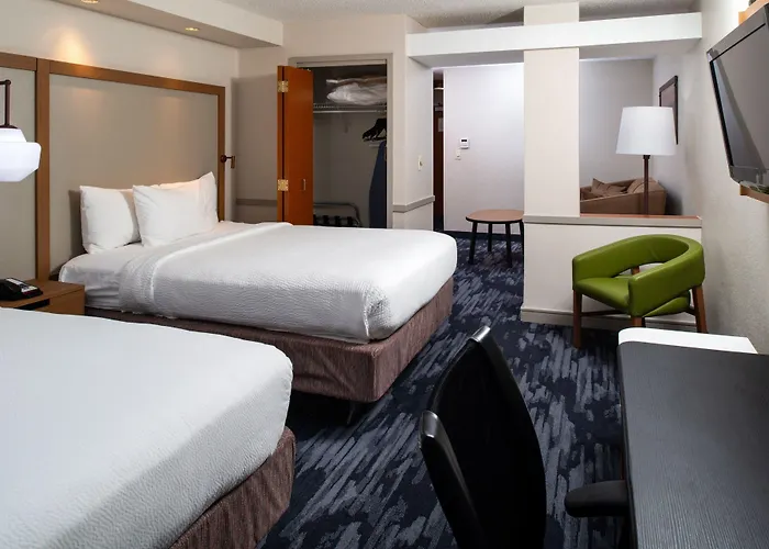 Fairfield Inn & Suites Greensboro Wendover