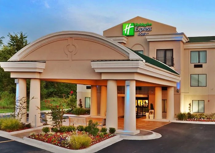 Holiday Inn Express Hotel & Suites Muskogee By Ihg