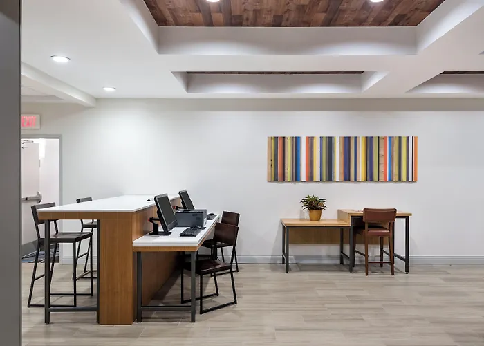 Holiday Inn Express & Suites Florence I-95 & I-20 Civic Ctr By Ihg