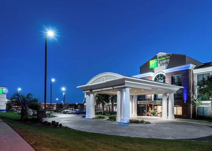 Holiday Inn Express & Suites Florence I-95 & I-20 Civic Ctr By Ihg