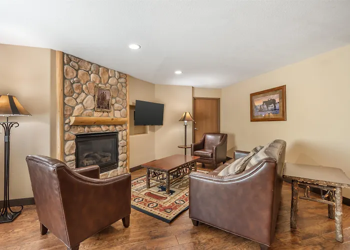 Best Western Plus Kelly Inn&Suites