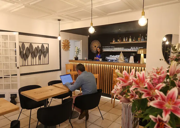 Hotel La Reserve De Brive