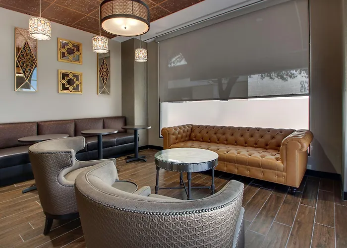 Drury Plaza Hotel San Antonio Riverwalk