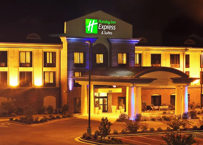 Holiday Inn Express & Suites Dyersburg By Ihg
