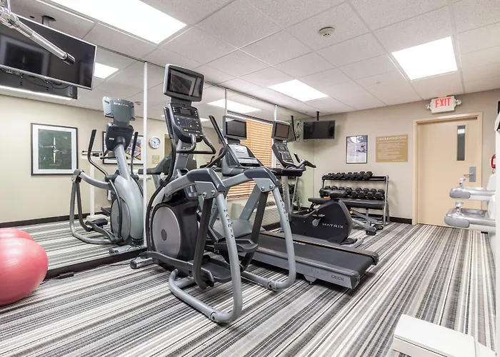 Candlewood Suites Lincoln By Ihg