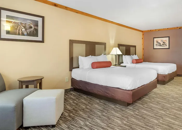 Best Western Windwood Inn & Suites