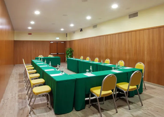 Holiday Inn Cagliari By Ihg