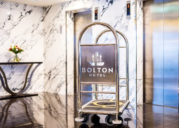 Bolton Hotel